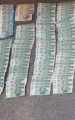 [WIDEO] Narkotyki warte ponad milion złotych oraz broń przechwycone przez policjantów